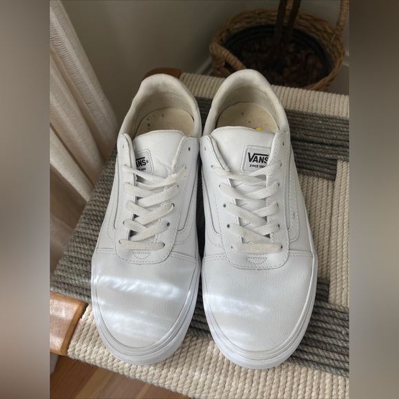 Vans Women’s White Leather Lace Up 9 - Picture 6 of 7